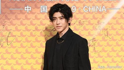 阿本爆料男星一夜情视频,一夜情视频曝光，男星隐私疑遭泄露